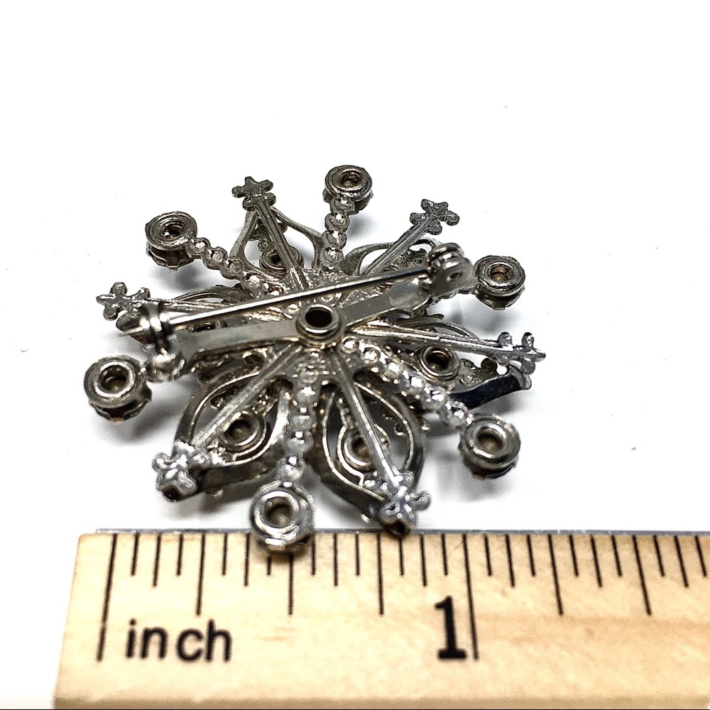 Beautiful Vintage Blue Rhinestone Brooch - Picture 3 of 5